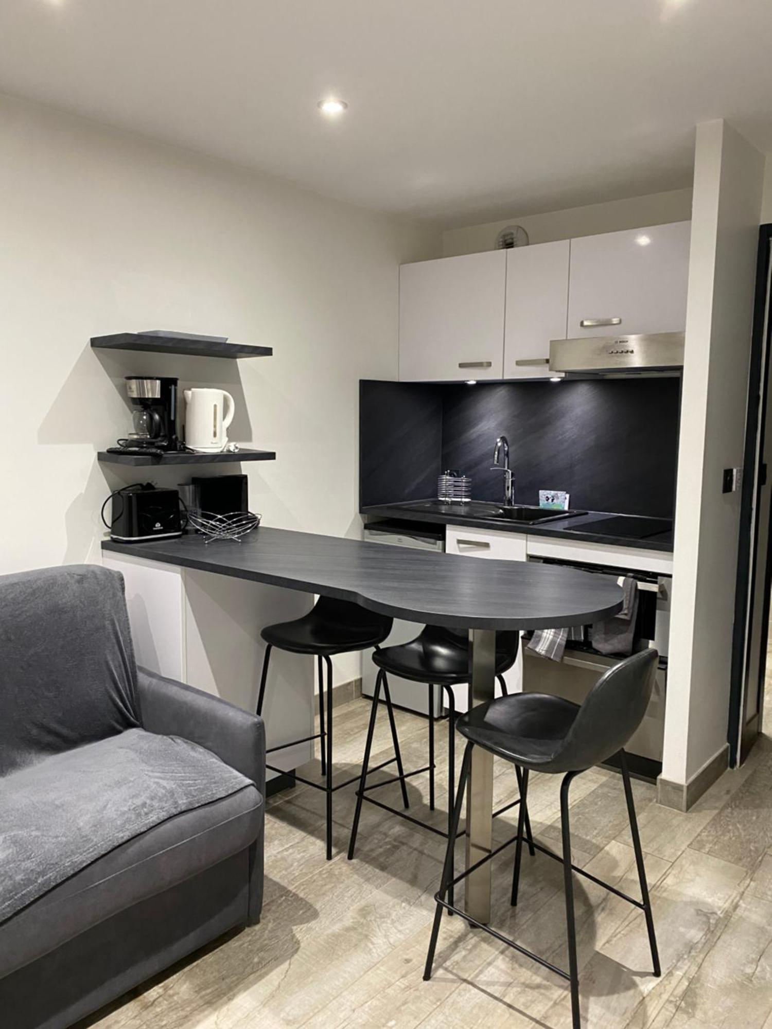 Mont Blanc Holidays Dans Residence Avec Gardien Sallanches Exterior foto